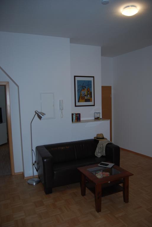 B2-Ferienwohnung Erfurt Rum bild
